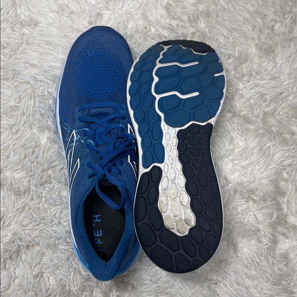 Fresh Foam X Vongo v5 - Blue with Laser Blue - Men's - Picture 5 of 6
